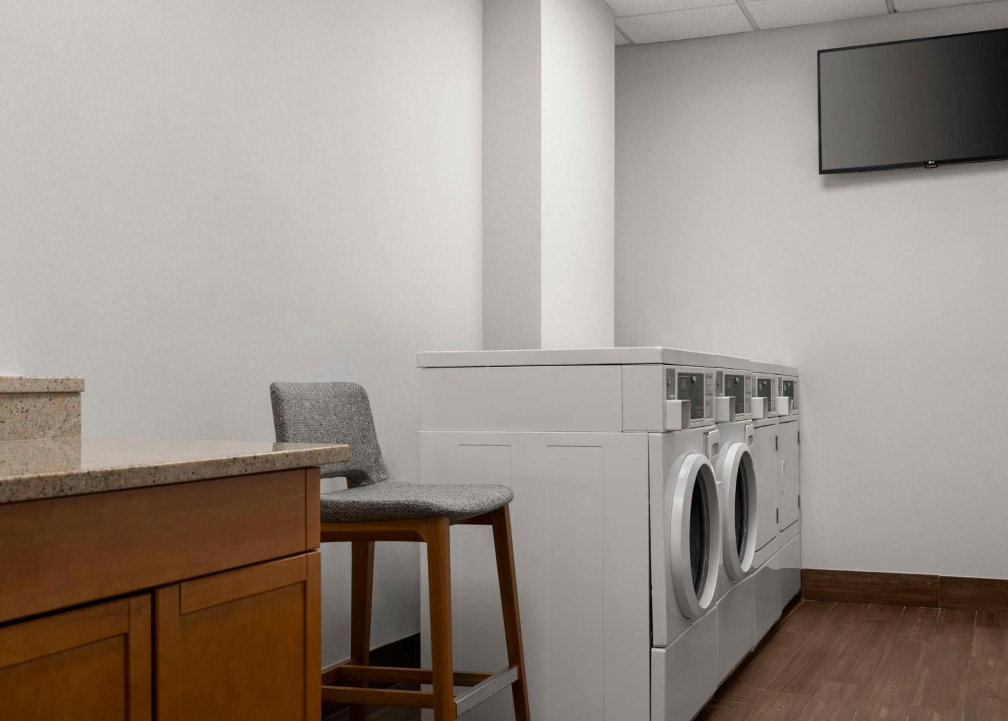 Homewood Suites By Hilton Boston Cambridge-Arlington, Ma Esterno foto