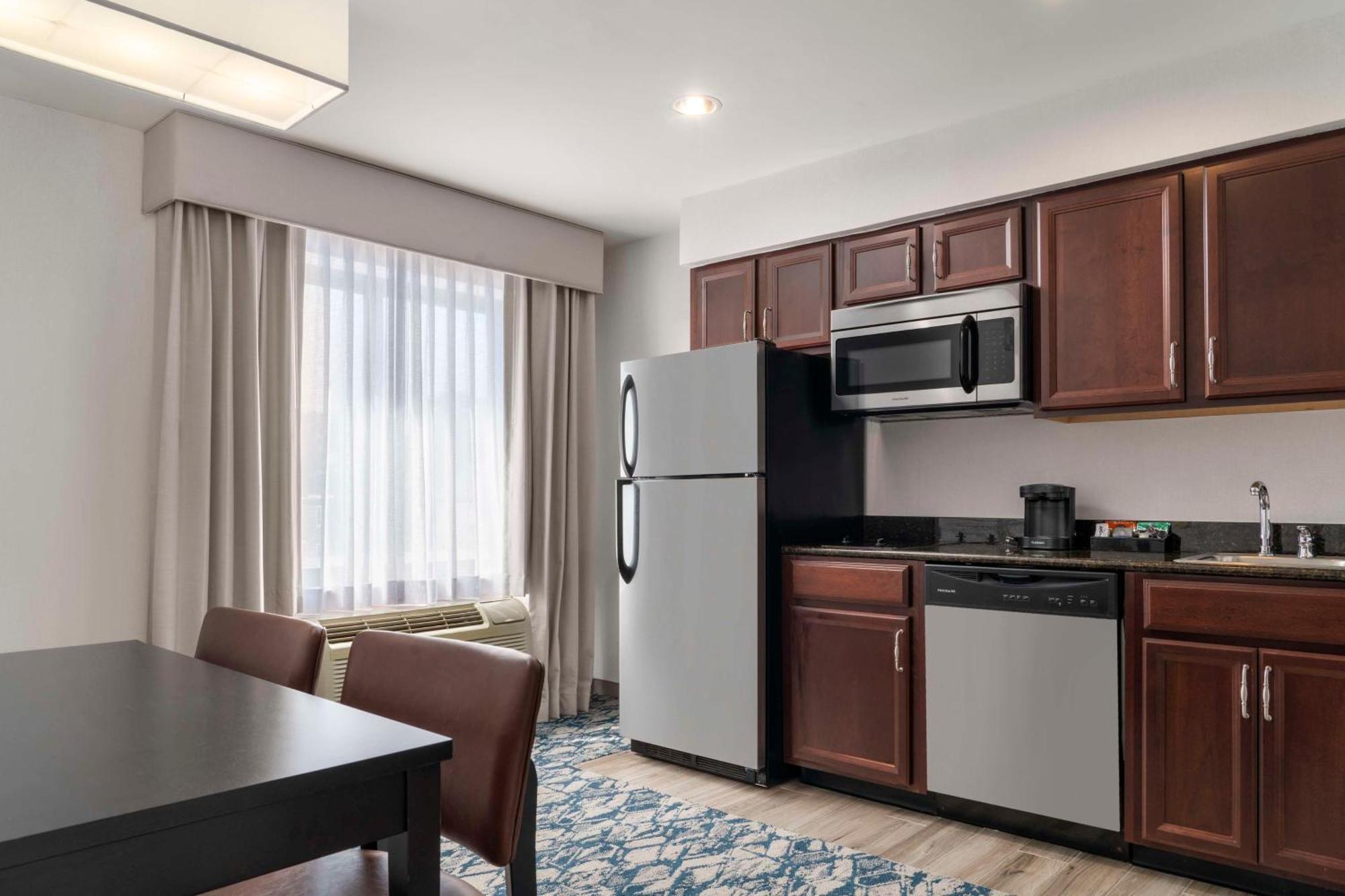 Homewood Suites By Hilton Boston Cambridge-Arlington, Ma Esterno foto