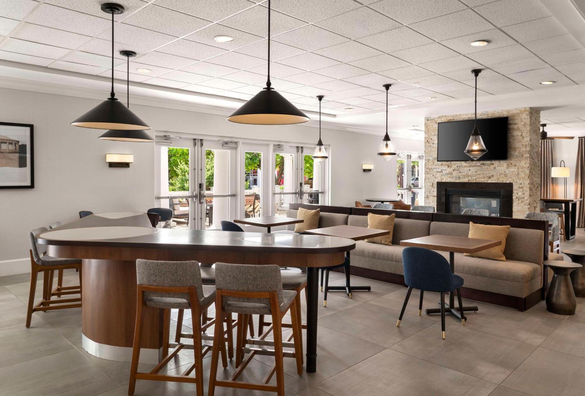 Homewood Suites By Hilton Boston Cambridge-Arlington, Ma Esterno foto